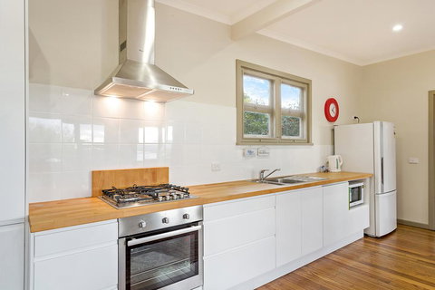 The Love Shack - Accommodation Asia 1