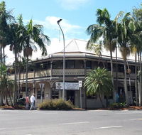 The Middle Pub - Accommodation Asia