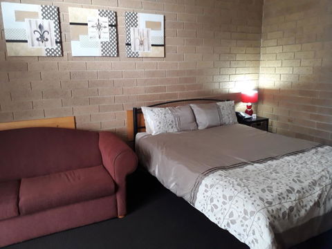 The Moe Motor Inn - Accommodation Asia 2
