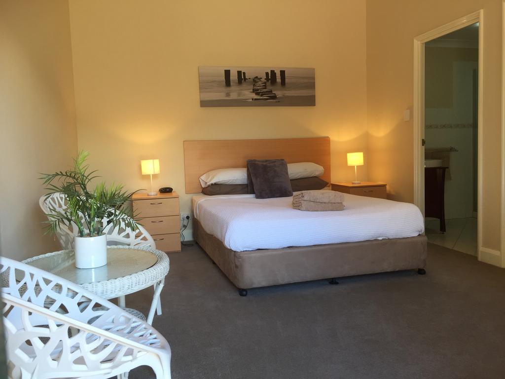 Bonnie Rock WA Accommodation Asia