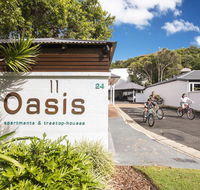 The Oasis Apartments and Treetop Houses - Accommodation Guide