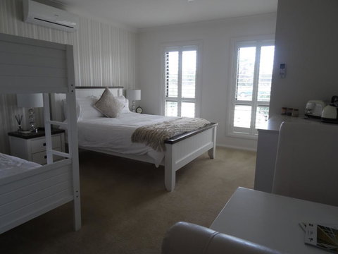 The Oxley Estate B&B - Accommodation Asia 0