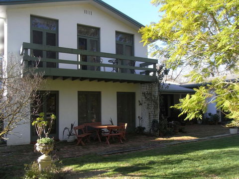 The Pelican Bed And Breakfast - Accommodation Asia 0