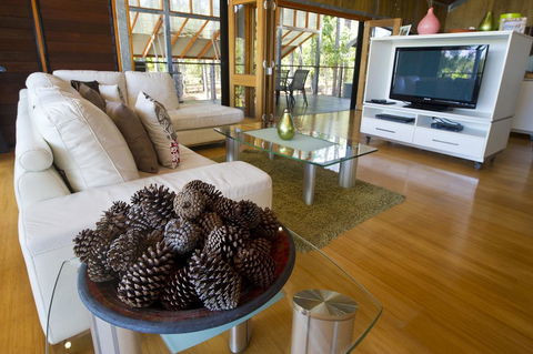 The Pines - Accommodation Asia 1