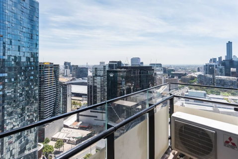 The Platinum In Southbank, 5 Min To Crown Casino - Accommodation Guide 2