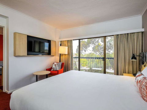 The Plaza Hotel Kalgoorlie - Accommodation Guide 2