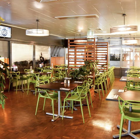 The Queensland Hotel - Accommodation Asia 1