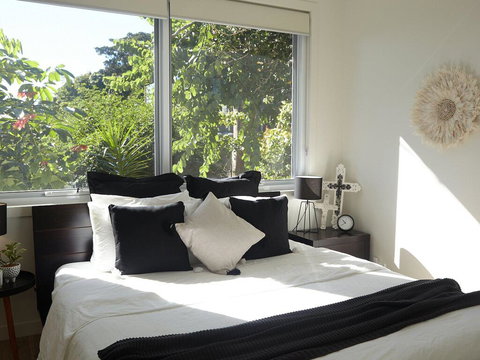 The Rays - Accommodation Guide 1