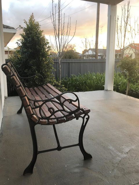 The Rested Guest 3 Bedroom Cottage West Wyalong - Accommodation Asia 2
