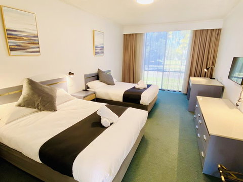 The Select Inn Penrith - Accommodation Asia 1
