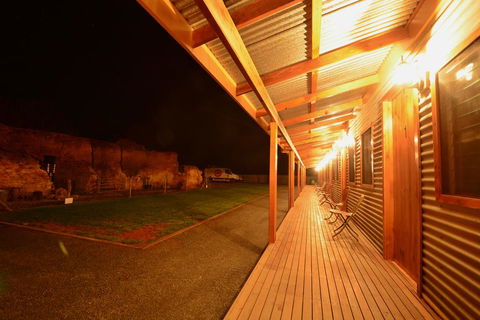 The Silverton Hotel - Accommodation Asia 1