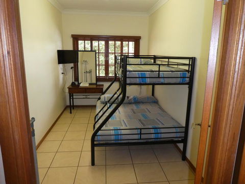 The Summit Rainforest Retreat - Accommodation Guide 2