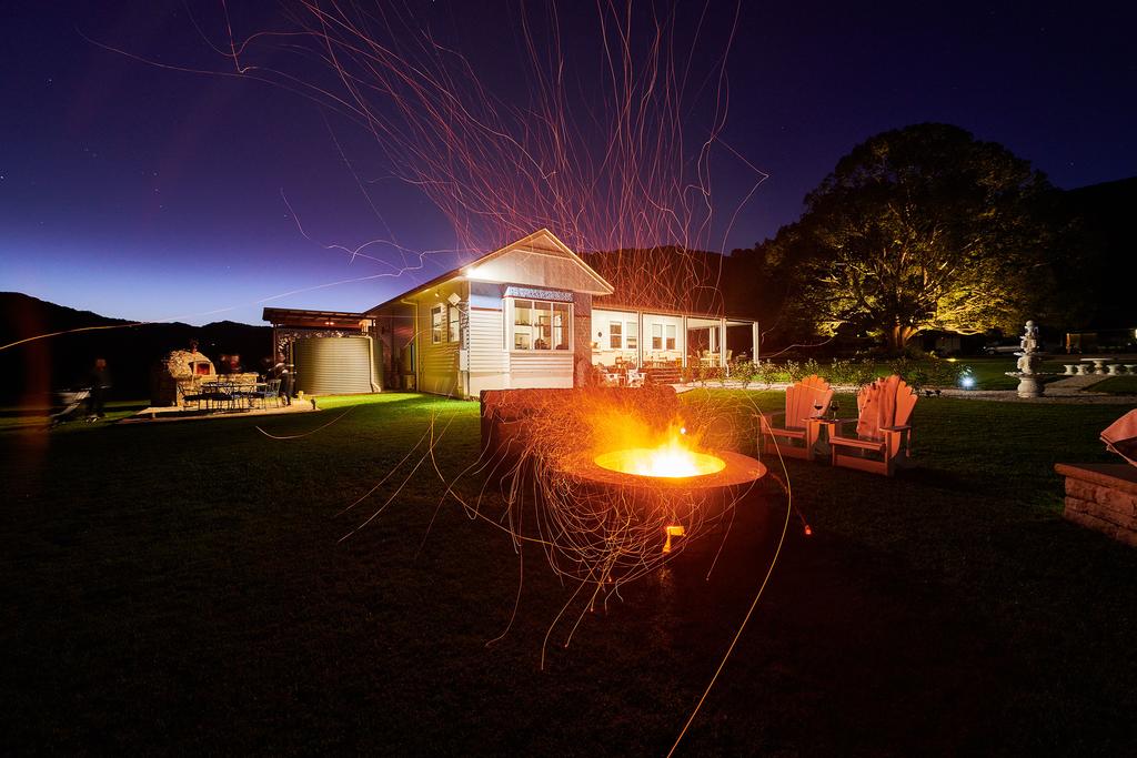 Middle Pocket NSW Accommodation Asia