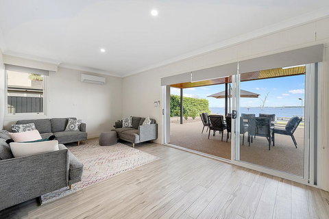 The View - Accommodation Guide 3