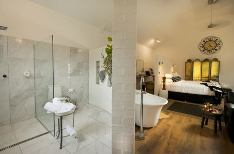 The Villa - Accommodation Asia 3