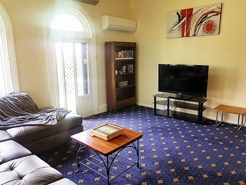 The Wharf Hotel - Accommodation Asia 2