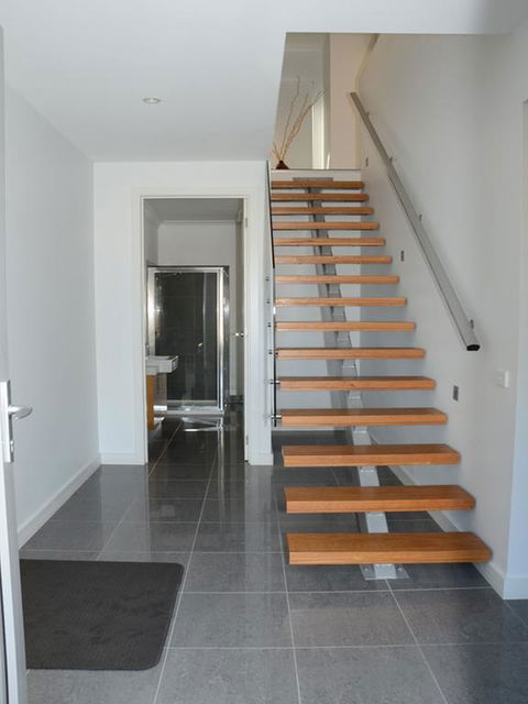 The White House Merimbula - Accommodation Asia 3