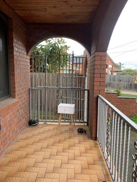 Thomastown Antique House Room 4 - Accommodation Guide 3