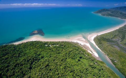 Thornton Beach Bungalows Daintree - Accommodation Guide 0