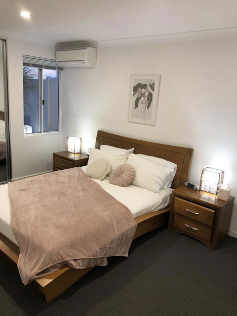 Three Bedroom, Two Bathroom Family Home - Accommodation Asia 2