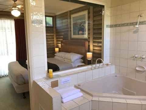 Ti-Tree Village - Accommodation Asia 1
