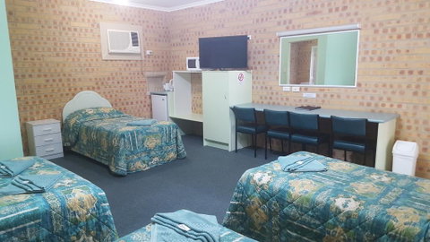 Tiaro Motor Inn - Accommodation Guide 3
