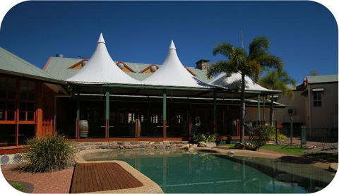 Tinaroo Lake Resort - Accommodation Asia 1