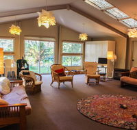 Tomah Retreat - Relax  Heal at UNWIND - Accommodation Asia