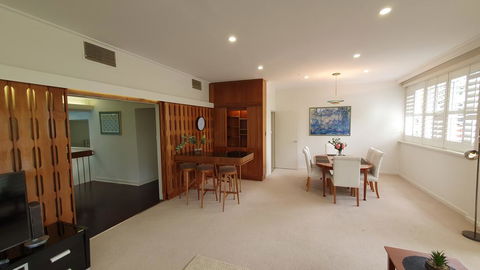 Toorak Luxury Living - Accommodation Guide 0