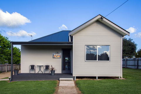 Topaz Cottage - Accommodation Asia 1