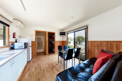 Torquay Foreshore Caravan Park - Accommodation Asia 1