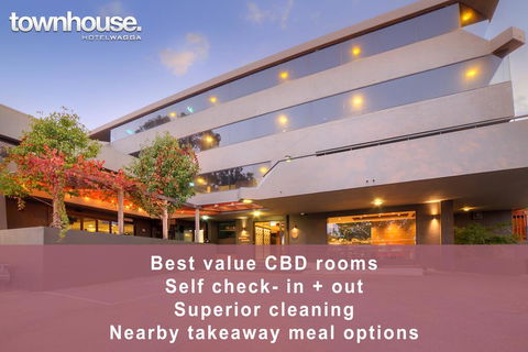 Townhouse Hotel - Accommodation Guide 1
