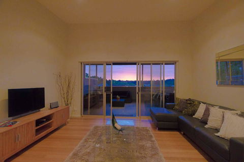 Townview 8 - Accommodation Asia 1