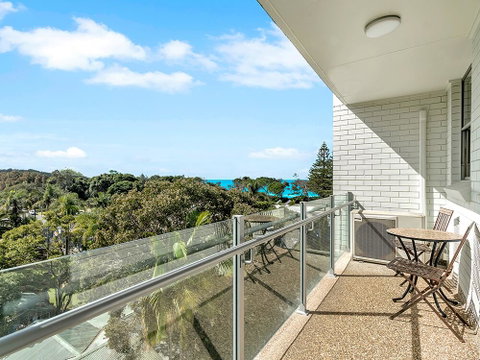 Tradewinds Apartments - Accommodation Guide 1