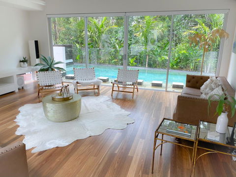 Tranquil Noosa Heads Luxury Home With Private Pool - Gym Tennis & Golf - Accommodation Asia 0