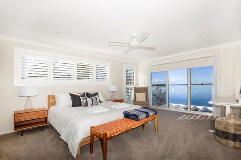 Tranquility Absolute Waterfront - Pet Friendly - 10 Mins To Hyams Beach - Accommodation Asia 3