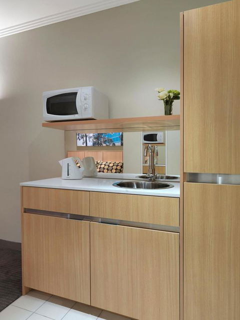 Travelodge Hotel Macquarie North Ryde Sydney - Accommodation Asia 3