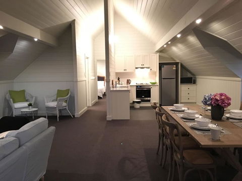 Travertines Wines Apartment - Accommodation Asia 3