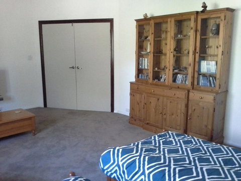 Tree Lodge - Accommodation Asia 3