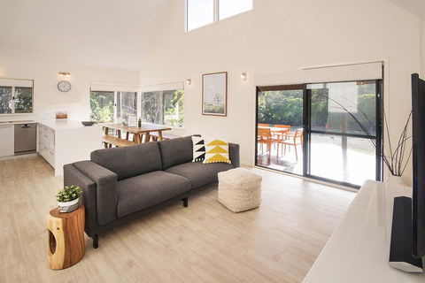 Treehaus - Accommodation Asia 0
