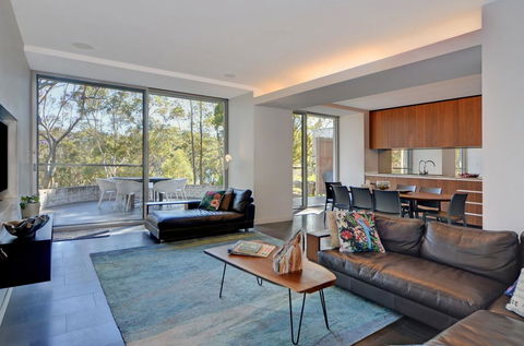 Treehouse Jervis Bay - Accommodation Asia 1