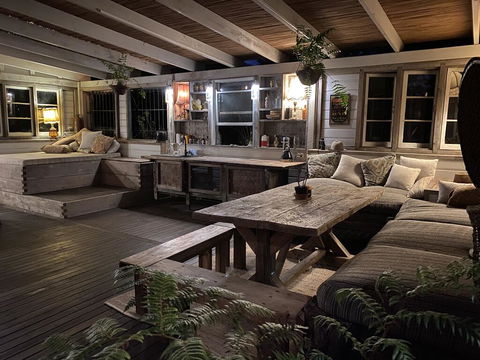 Treehouse On Plantation - Accommodation Guide 2