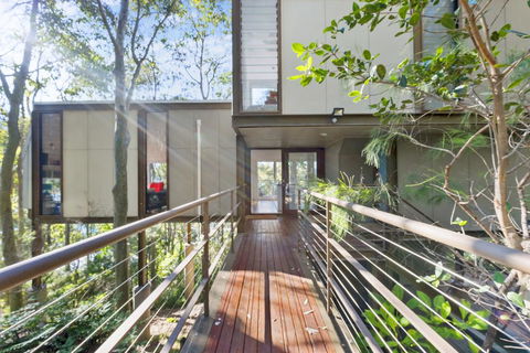 Treetops@Wagstaffe - Accommodation Guide 1