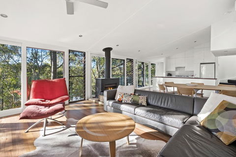 Treetops@Wagstaffe - Accommodation Guide 2