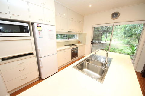 Trial Bay Eco Lodge 2 Pandanus - Accommodation Asia 3