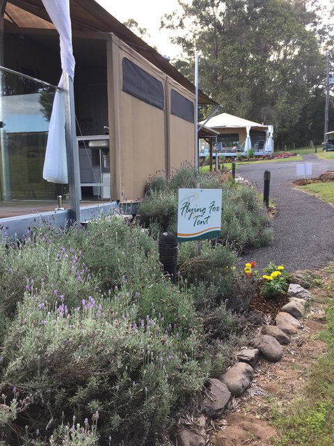 Tuckers Retreat - Accommodation Guide 3