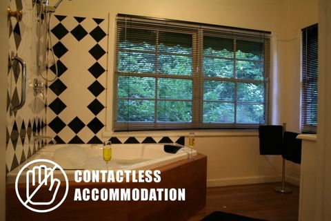 Tudor Cottages - Accommodation Asia 3