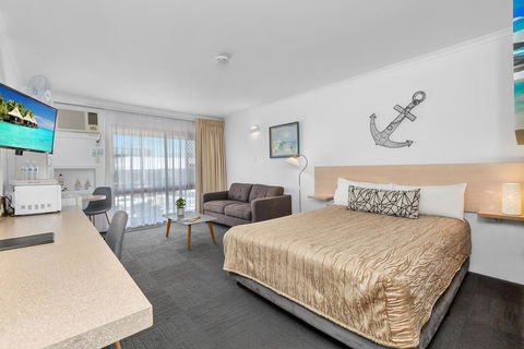 Tweed Harbour Motor Inn - Accommodation China 1