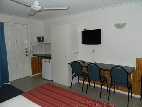 Twin Towns Motel - Accommodation Asia 2