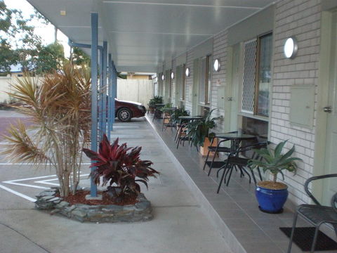 Twin Towns Motel - Accommodation Asia 0